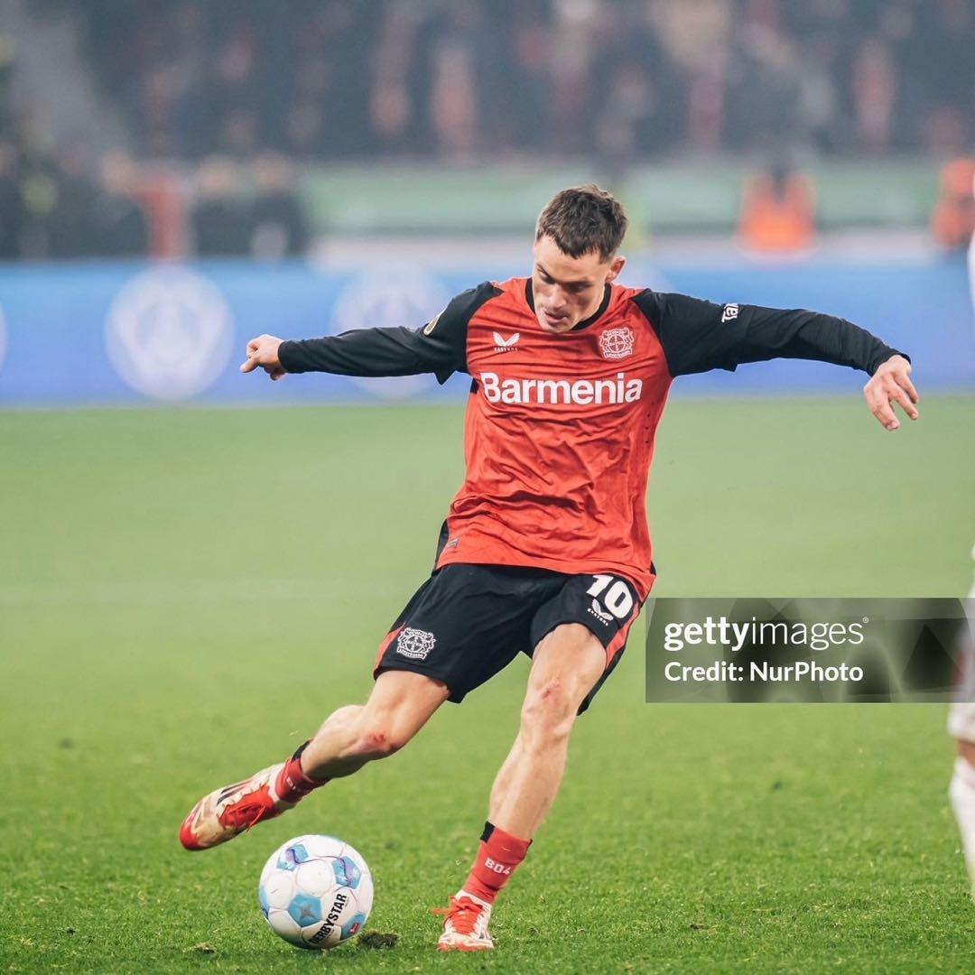 レヴァークーゼン 24-25 ユニフォーム ホーム 正規品 M ヴィルツ