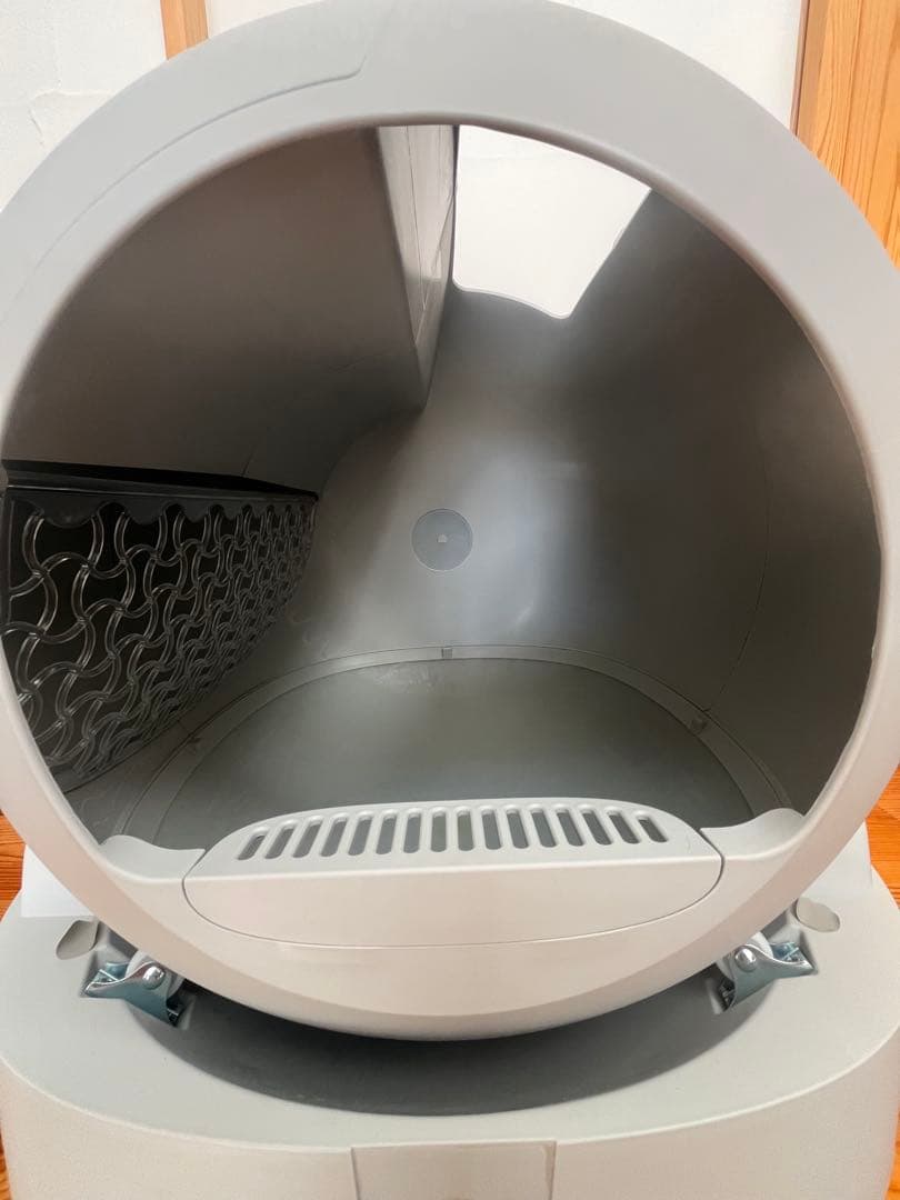 【タク】【ご購入可能】ペッツリー自動清掃機能付き猫用トイレ