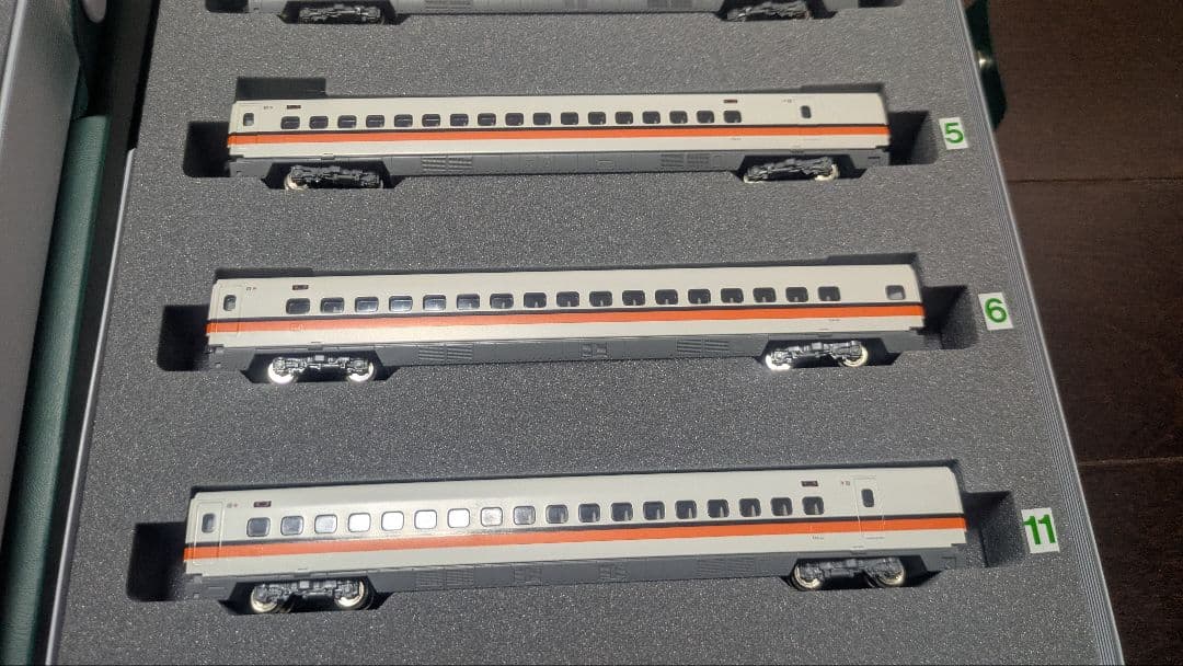 KATO 最新ロット 台湾高鐵700T 12両 フル編成セット