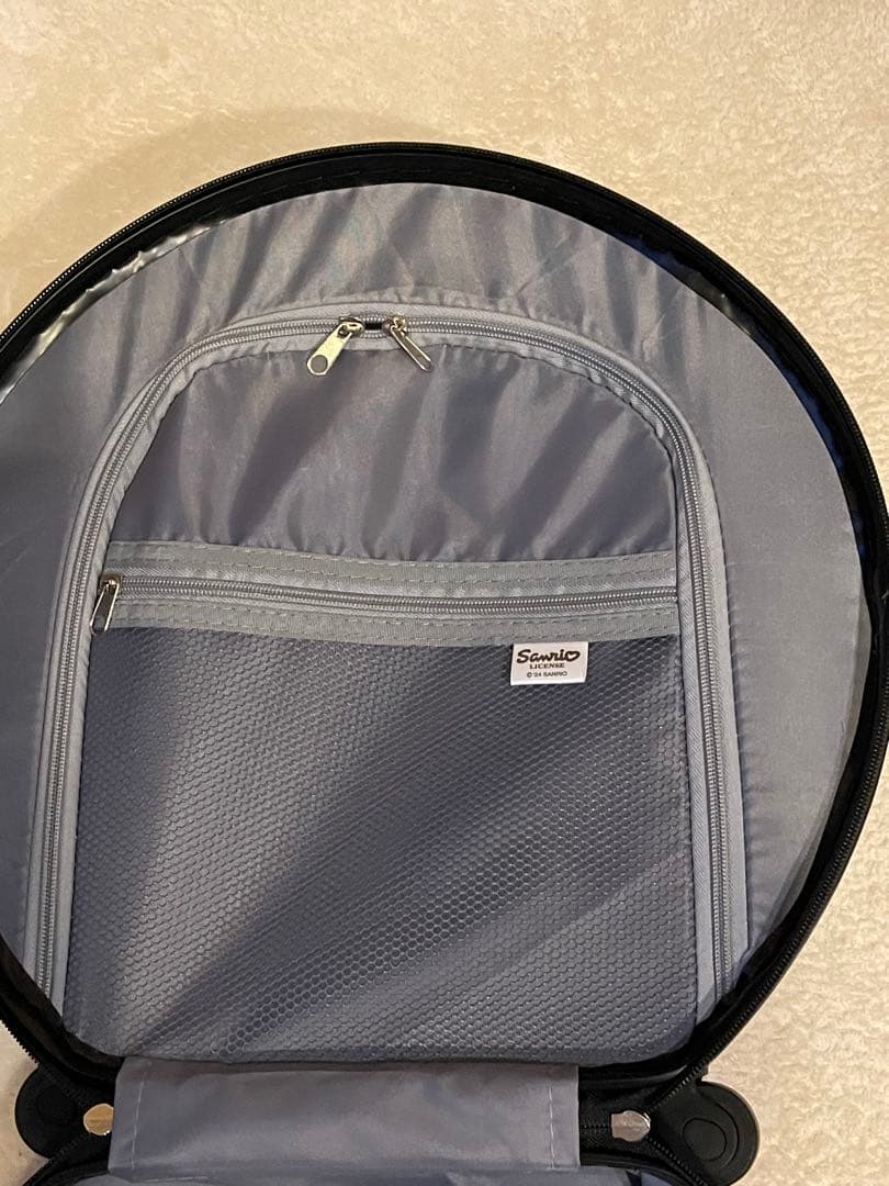 【新品】サンリオキャラクター キャリーケース キティ　クロミ　シナモン　マイメロ