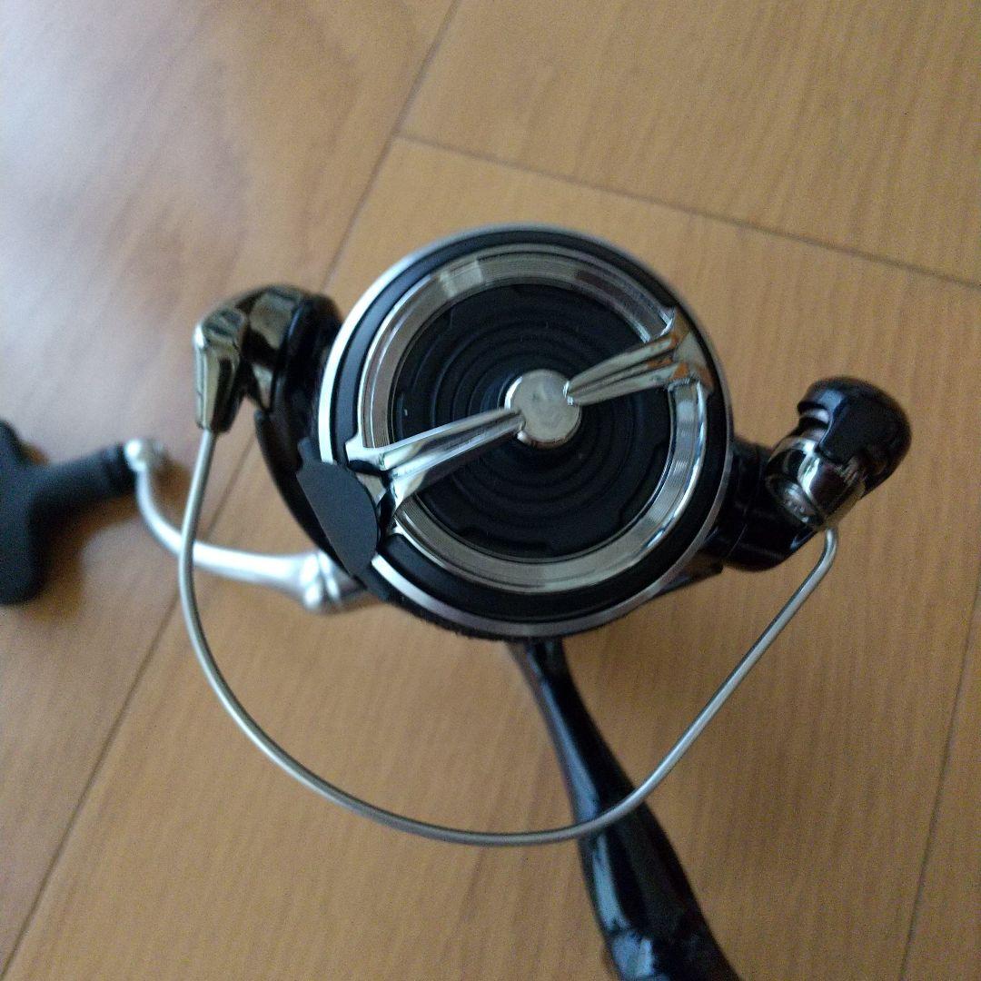 ゆ*う様 Daiwa スピニングリール ブラック/シルバー