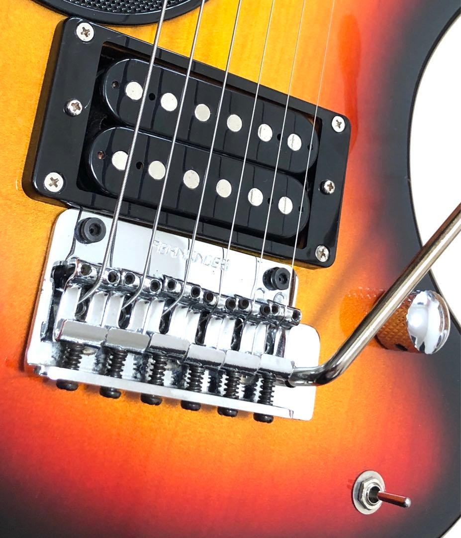 【美品】ZO-3 芸達者 3TS アンプ内蔵ミニギター ケース