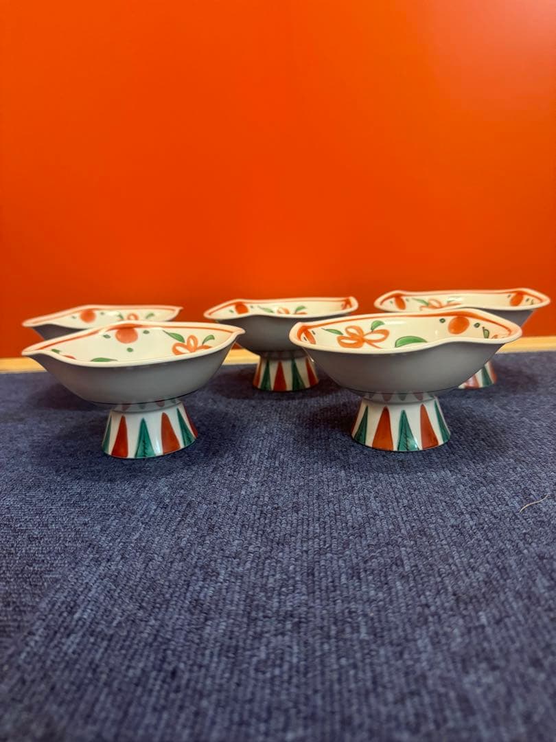 1646 其泉窯　赤絵　高台鉢　5客