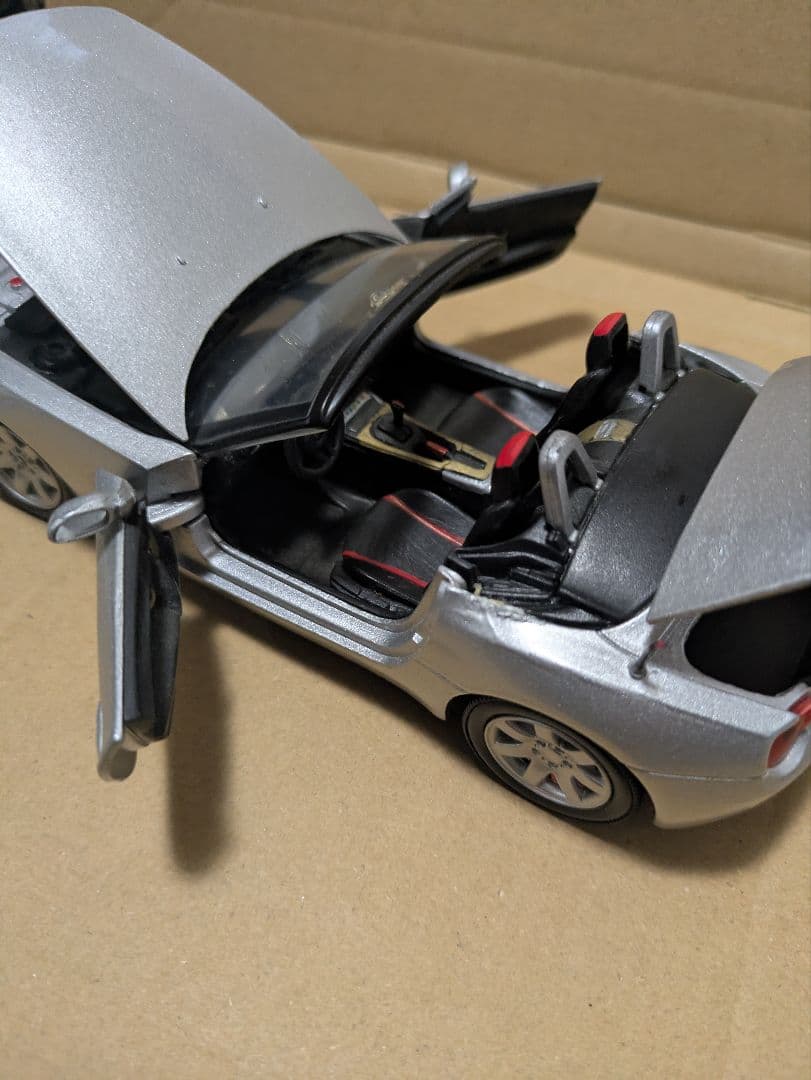  Z4 シルバー　ミニカー　1/24