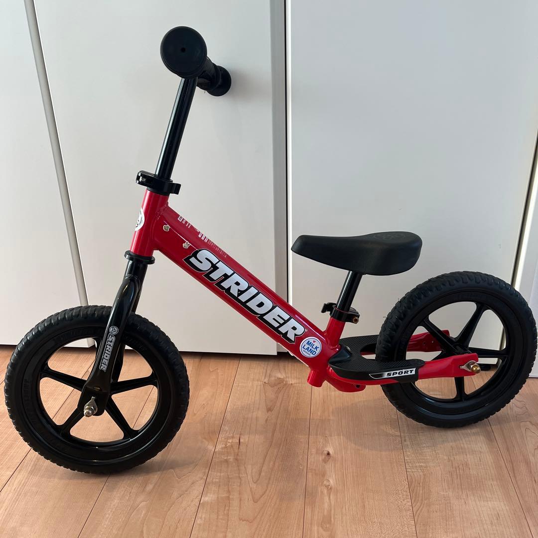 STRIDER ストライダー　sport 12インチ レッド