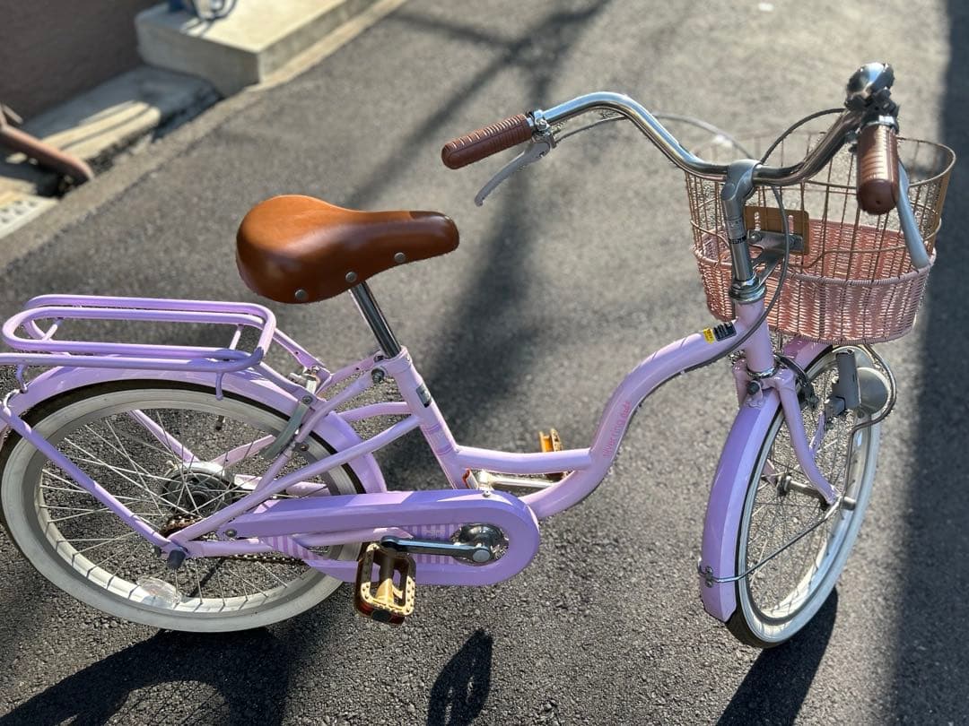 美品　ダイワサイクル　女の子　シルバーリング　キュート　20インチ　パープル