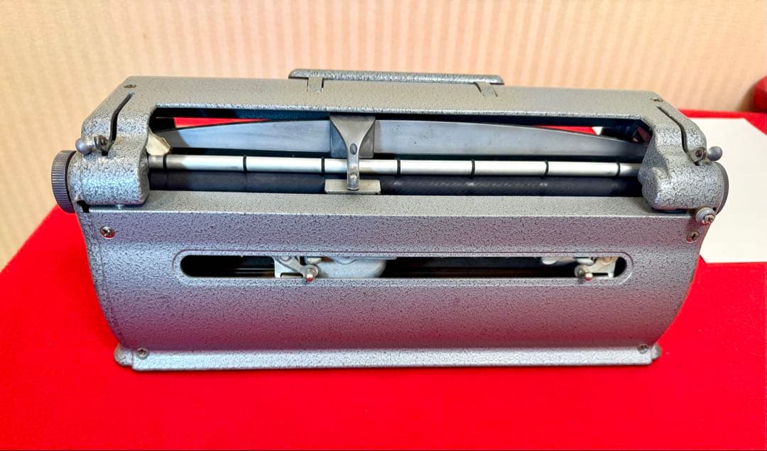 点字タイプライター PERKINS BRAILLER 末長くご利用ください。