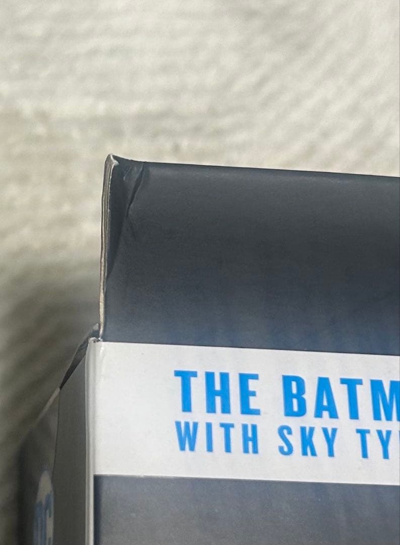 DC Multiverse The Batman Who Laughsフィギュア