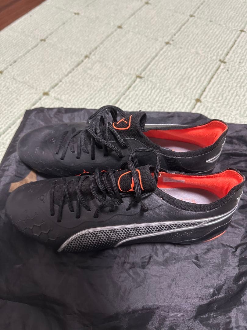 プーマKINGトップモデル27センチ