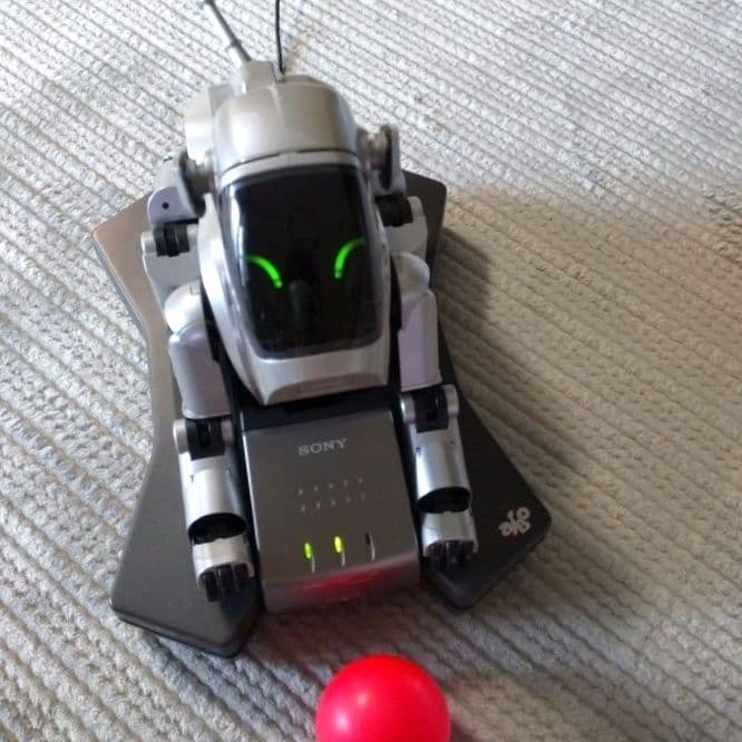 希少／初代AIBO／アイボERS-111／SONY／ソニー／シルバー／動作可