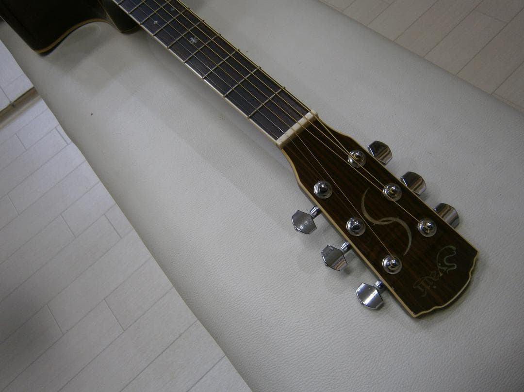 期間限定特価 ・Sヤイリ＜YE-50＞エレアコ・トップ単板・クラシック4