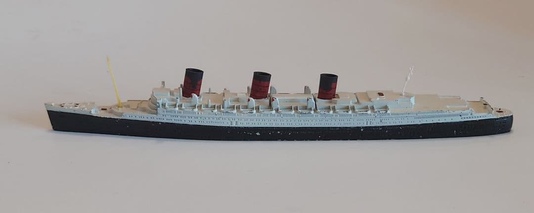 船・ボート Triang MINIC R.M.S. M-703 QUEEN MARY