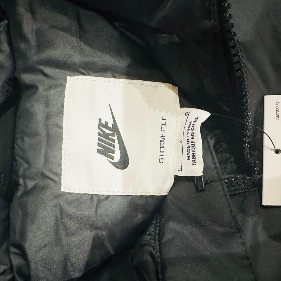 新品未使用タグ付き　Nike ブラック ベンチコート Lサイズ