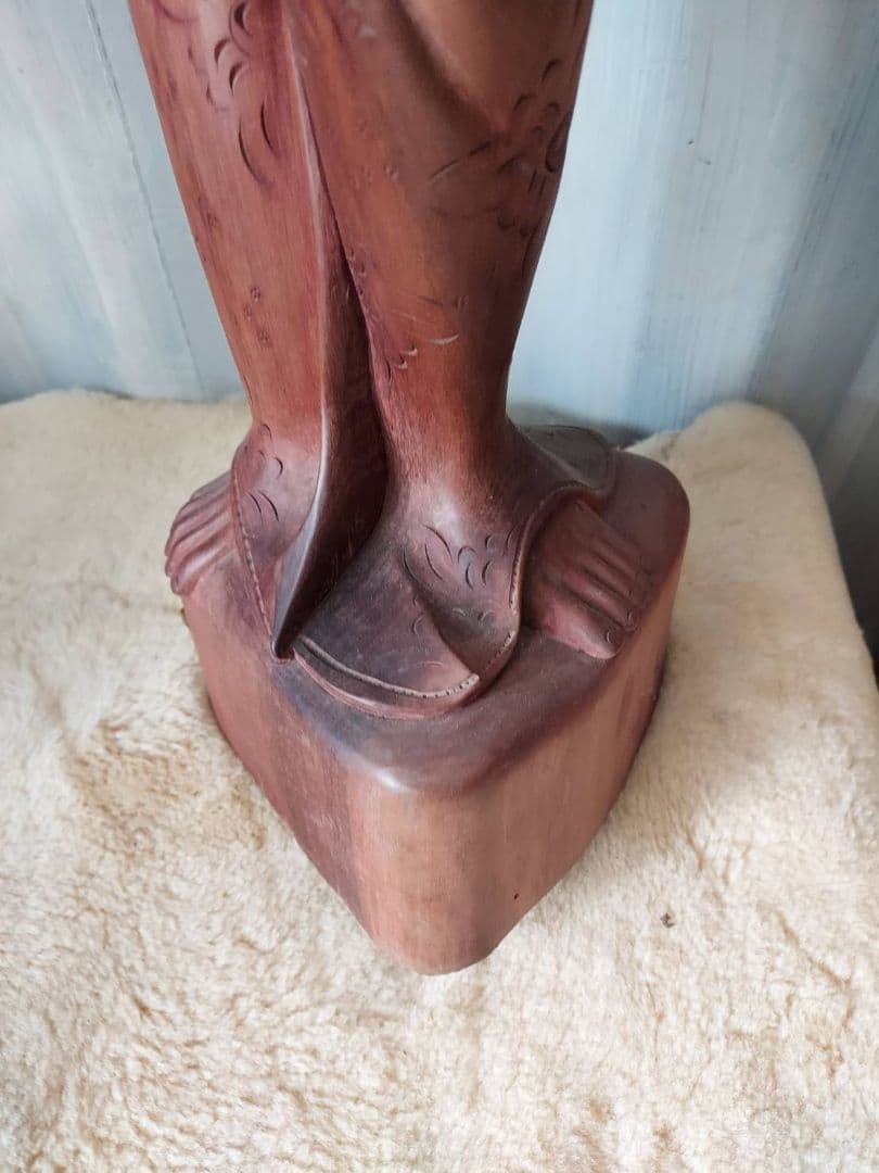 木製女性像 彫刻 　バリ島　木彫り