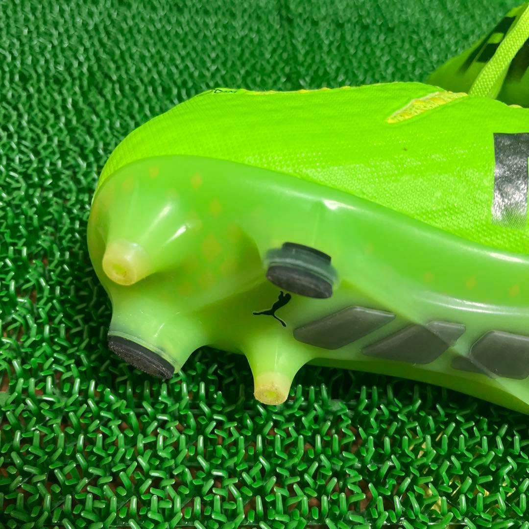 プーマ サッカースパイクエヴォパワー VIGOR 1 FG(グリーン×ブラック)