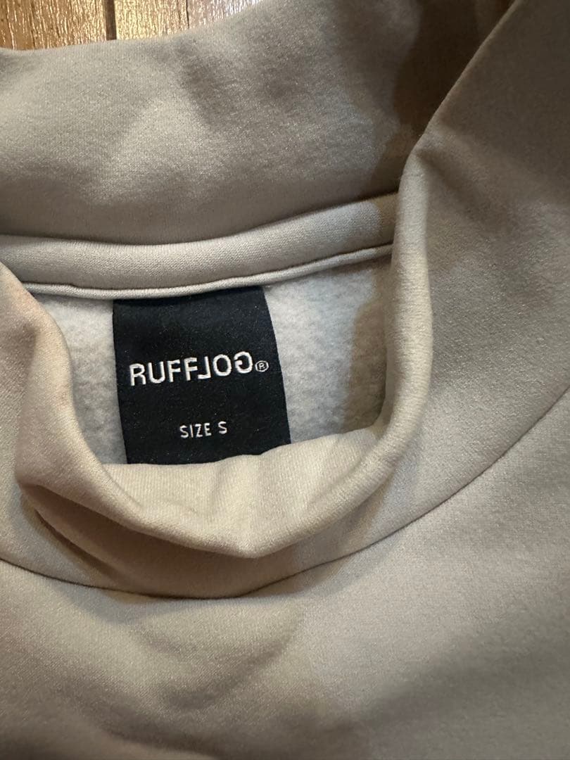 RUFFLOG◾︎ラフログ◾︎MOCK NECK SWEAT BEIGE◾︎S