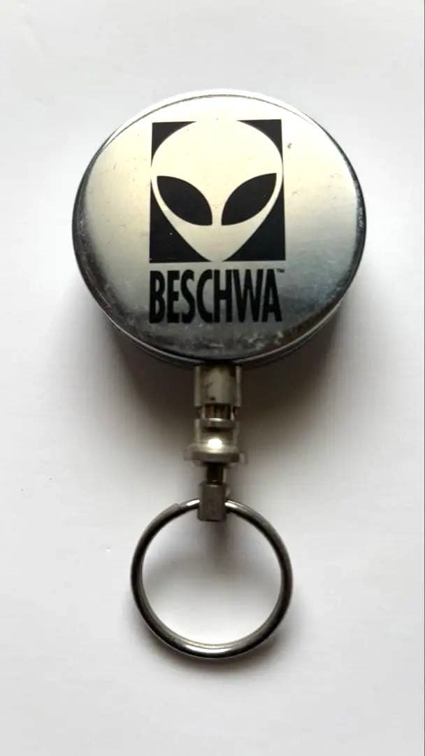 超レア 入手困難 BESCHWA ビシュワ 宇宙人 チェーン キーホルダー