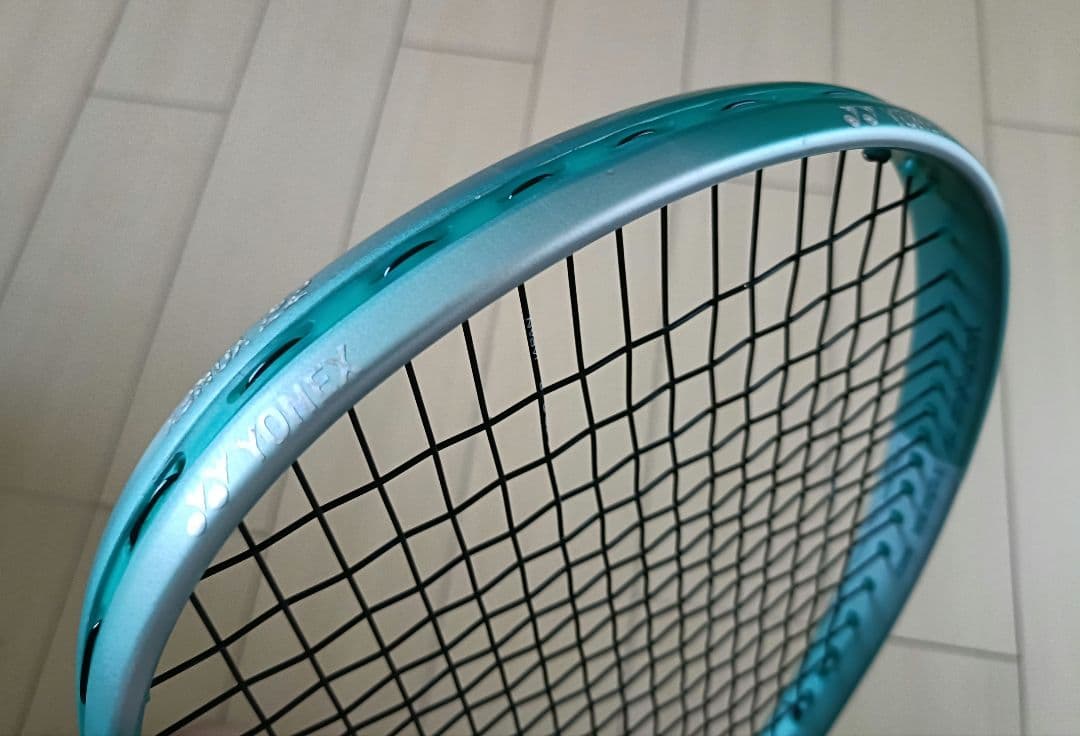 ２０２５年６月発売品　YONEX　ボルトレイジ７Ｖ