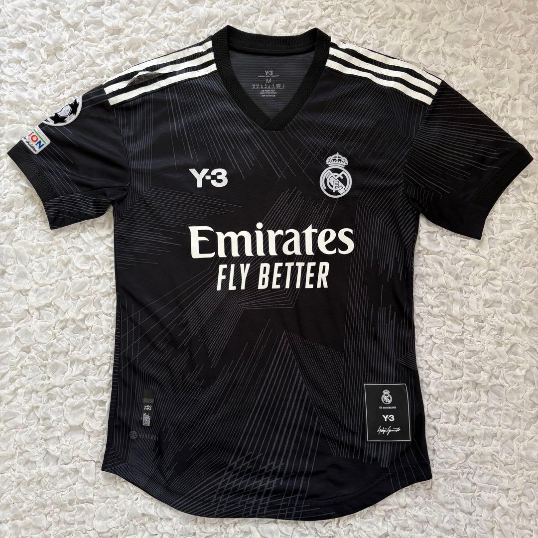 レアル・マドリード × Y-3 ユニフォーム（#10 モドリッチ）