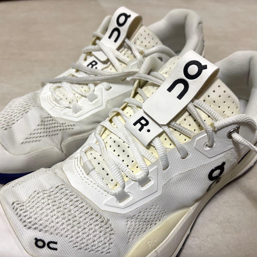 On シューズ　テニスシューズ　スニーカー　30Cm