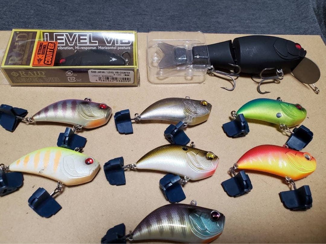 レイドジャパン　ルアー9個セット