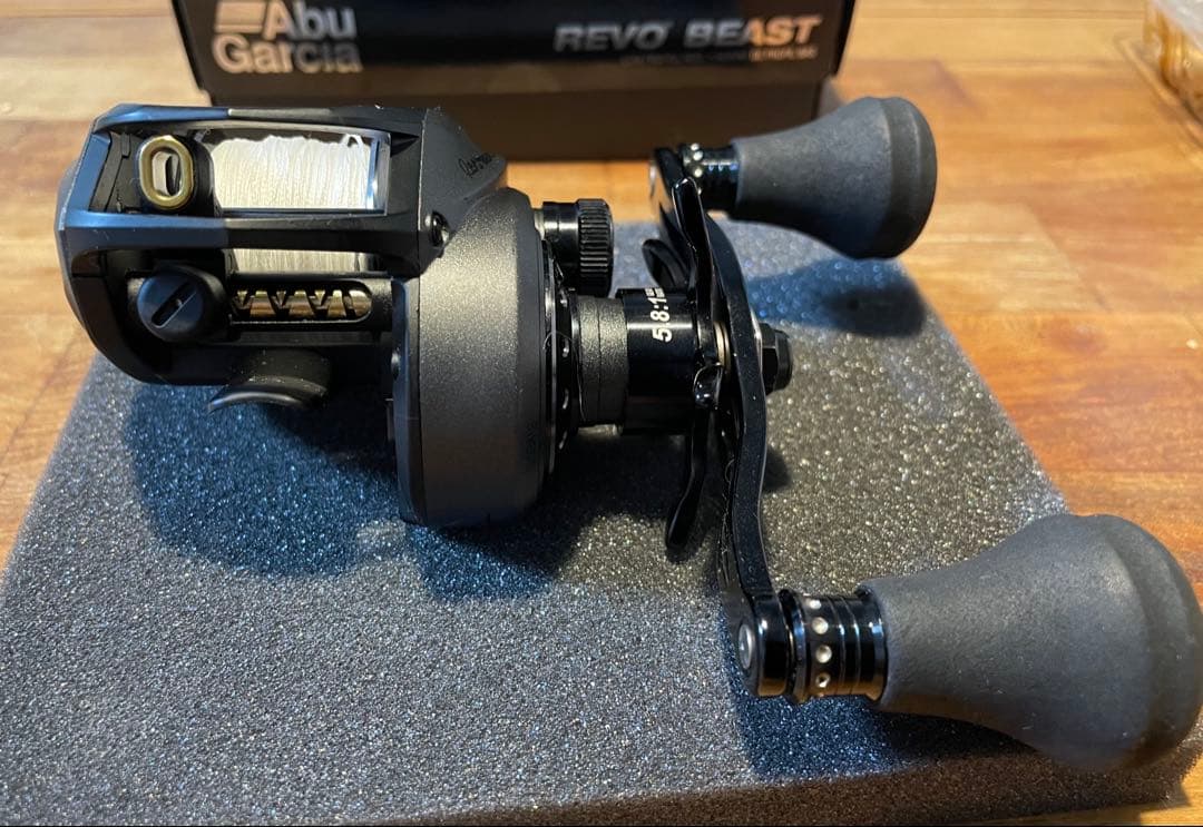 リール AbuGarcia REVO BEAST 41-L