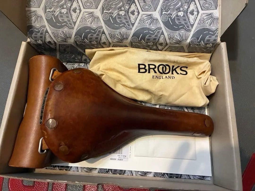 BROOKS SWIFT レザーサドル　ブラウン　レザーサドルバッグ