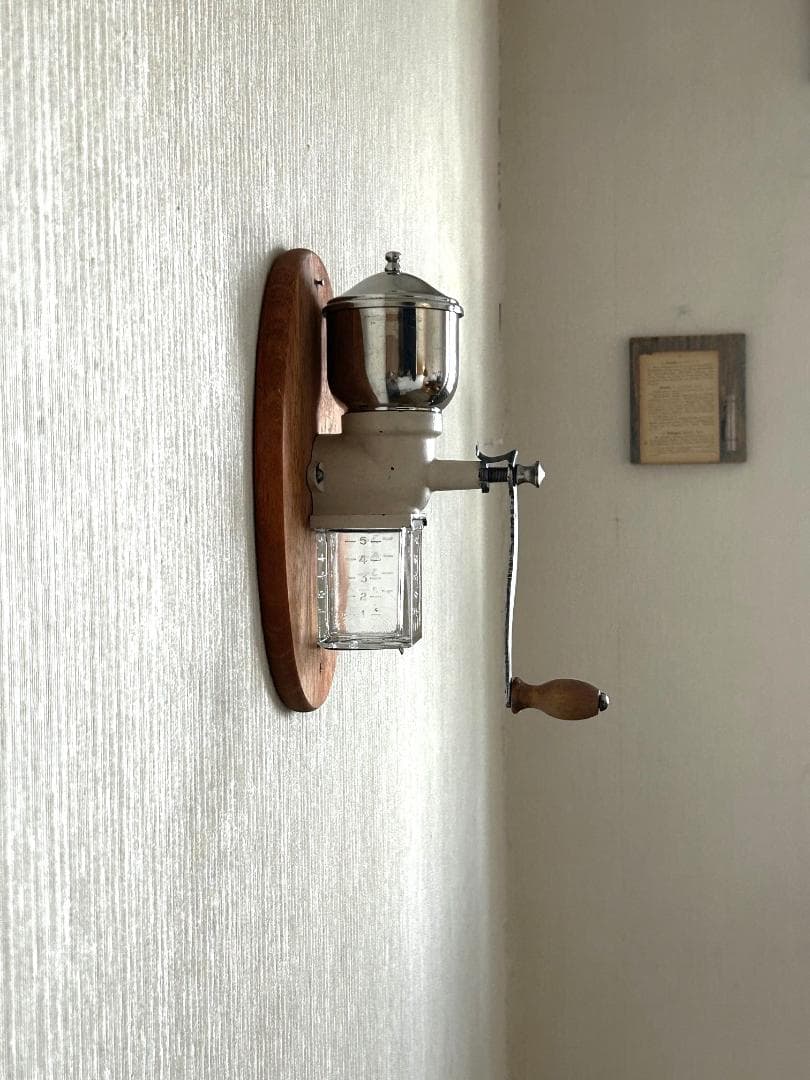 フランス　壁掛け　プジョーコーヒーミル　ブロカント　古道具　アンティーク