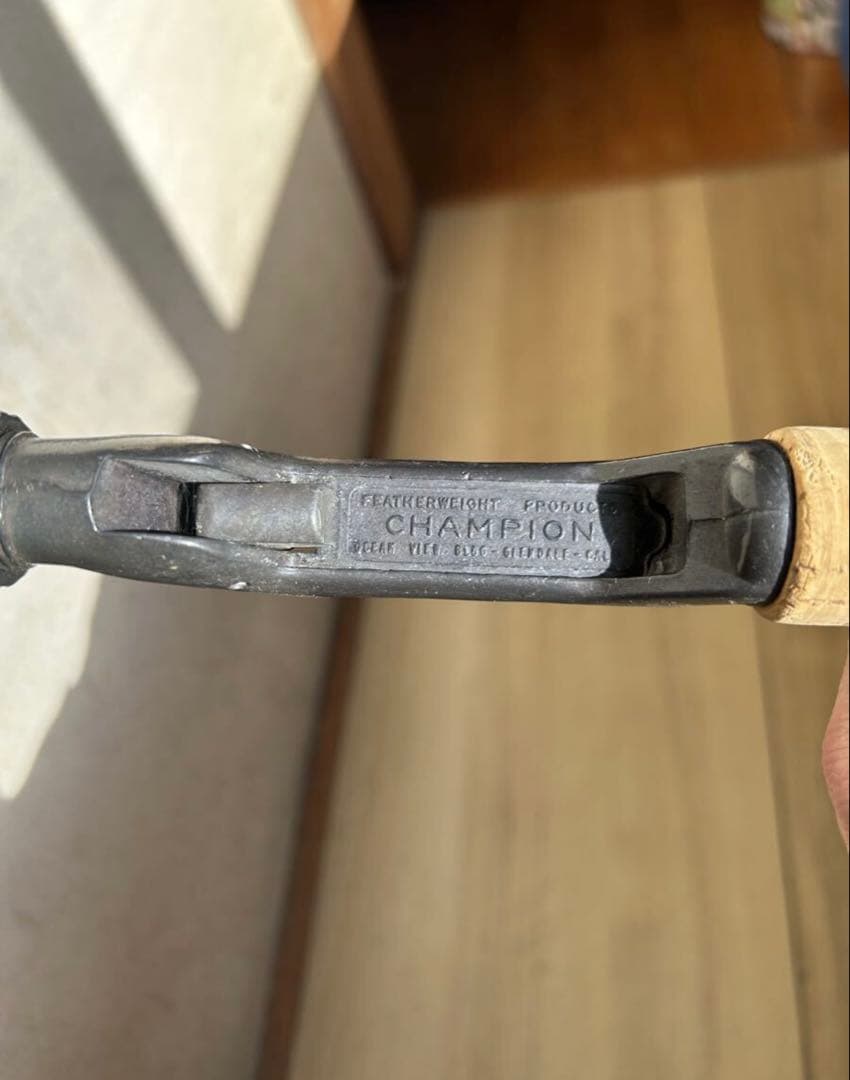 Featherweight フェザーウエイト チャンピオングリップ