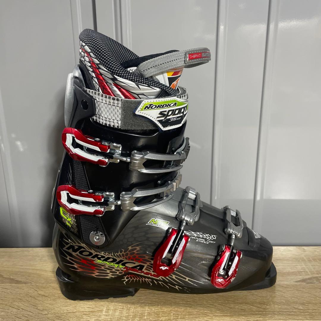 OGASAKA NORDICAスキーフルセット‼︎