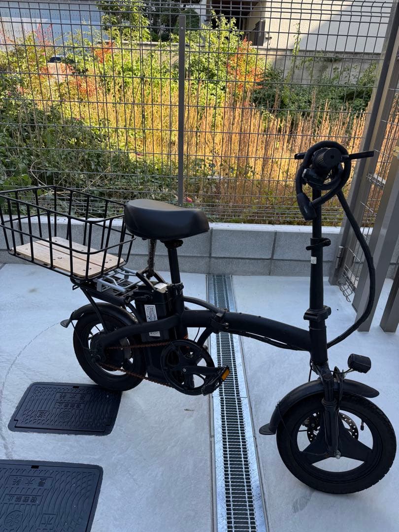 電動自転車　　前輪パンク