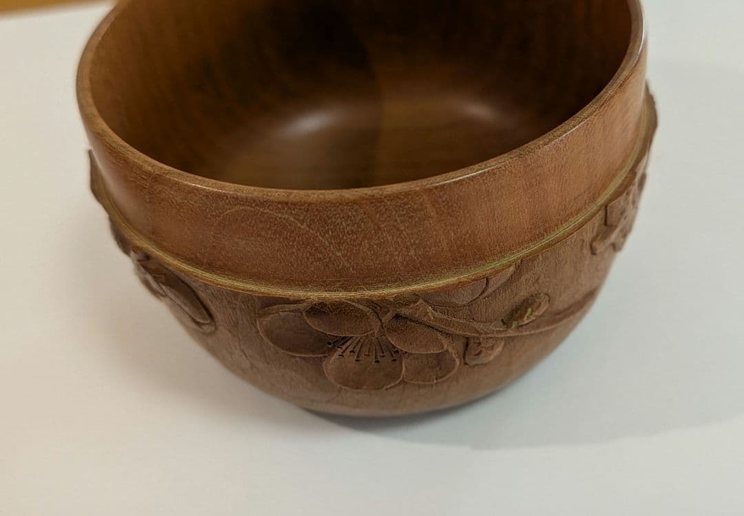 『田丸香山』宮島彫　香山刀　梅　木製 茶道具　棗 　木彫　浮彫