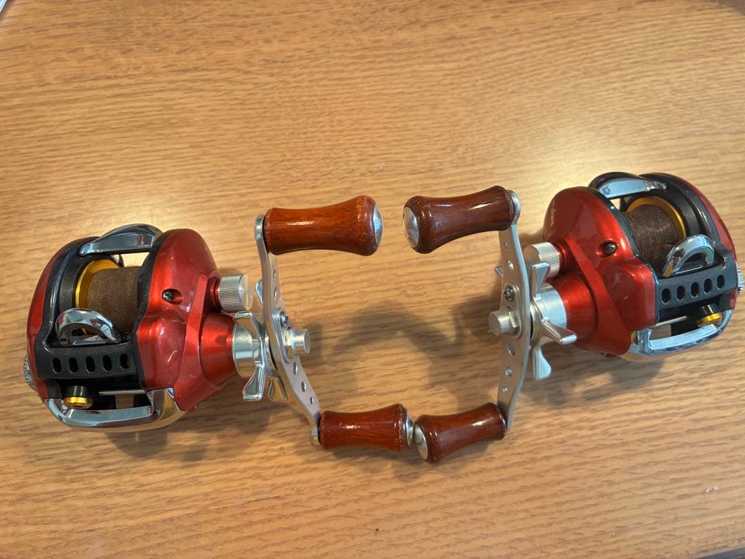 ダイワ　スマックレッドチューン2個セット、右ハンドル左ハンドル　カワハギ、アナゴ