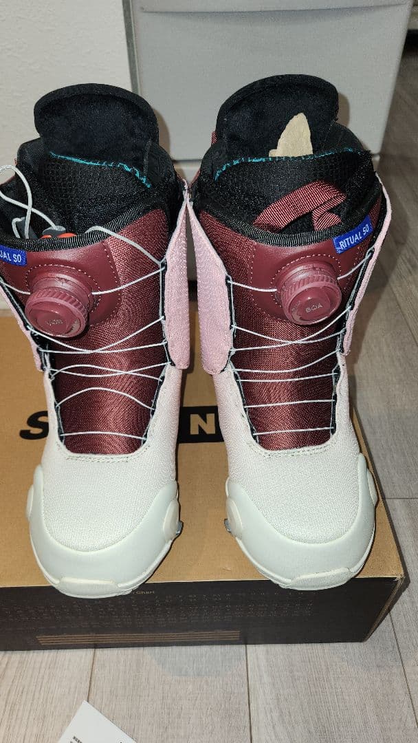 新品62900円BURTON RITUAL 26cmステップオンブーツ バートン