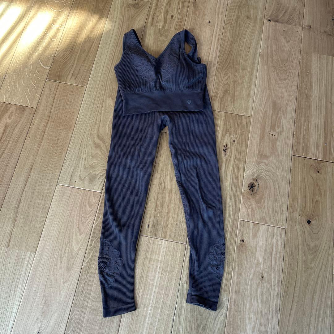 ヨガウェア セット　ブラウン アクティブデイジー　上下セット