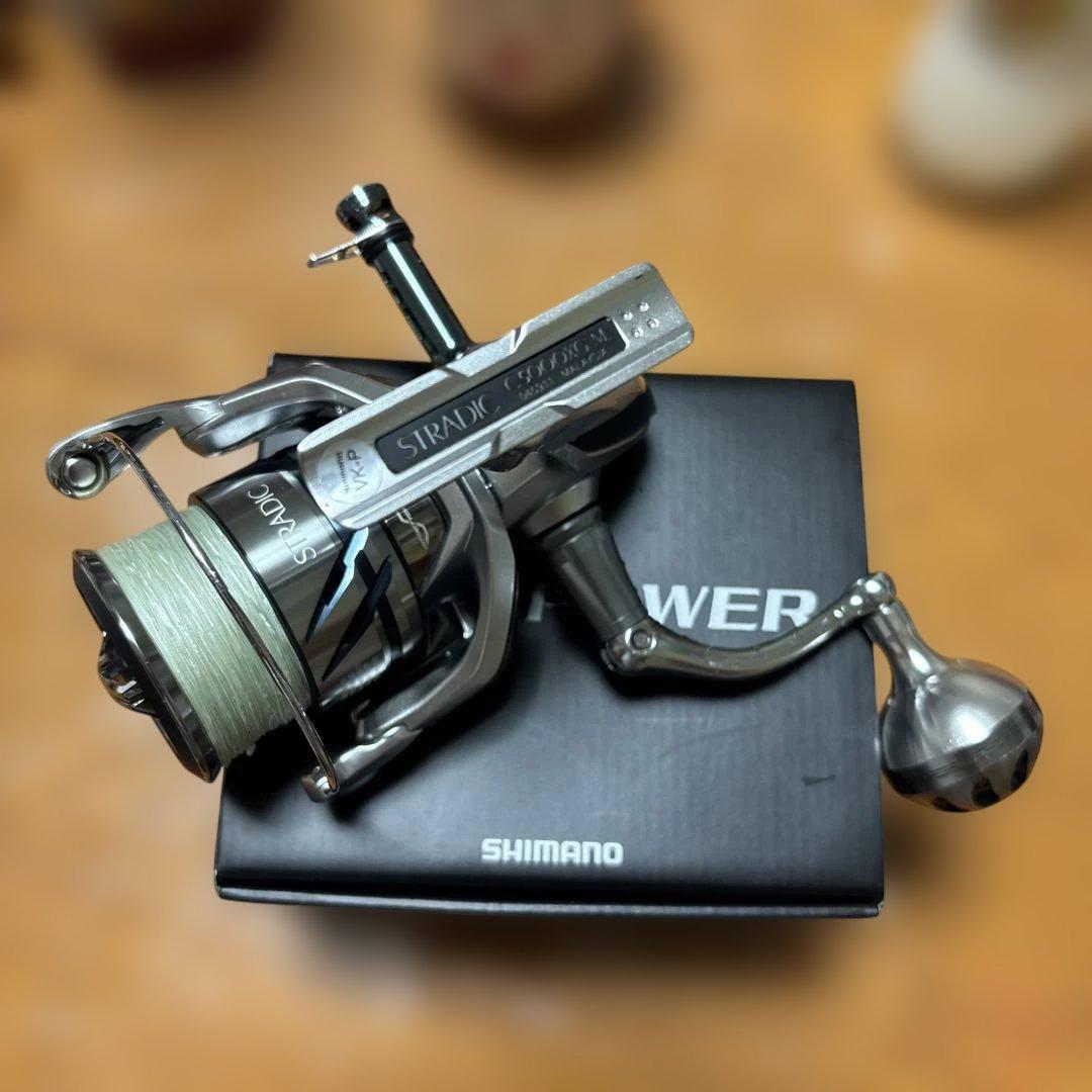 覇*歌様 超美品SHIMANO 23STRADIC C5000XGスピニングリー