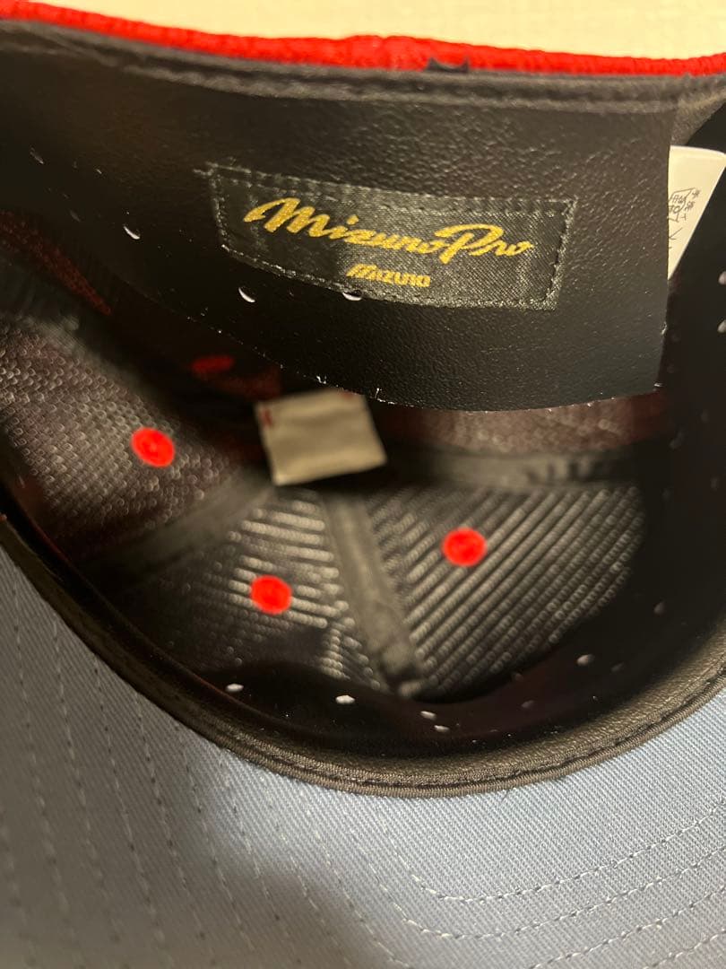 広島東洋カープ永川勝浩選手直筆サイン入り球団支給キャップ本人サイズ　赤道直火