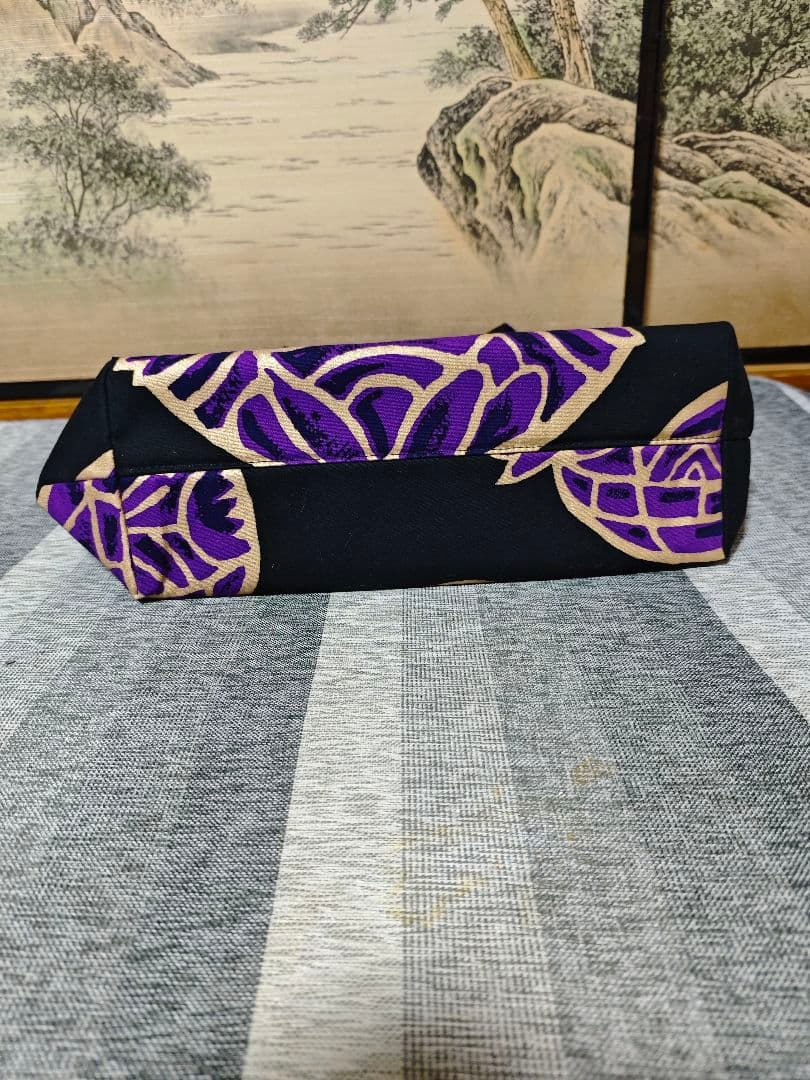 [新品未使用]キーヤンのウマの額縁 トートバッグ ステッカー おまけ