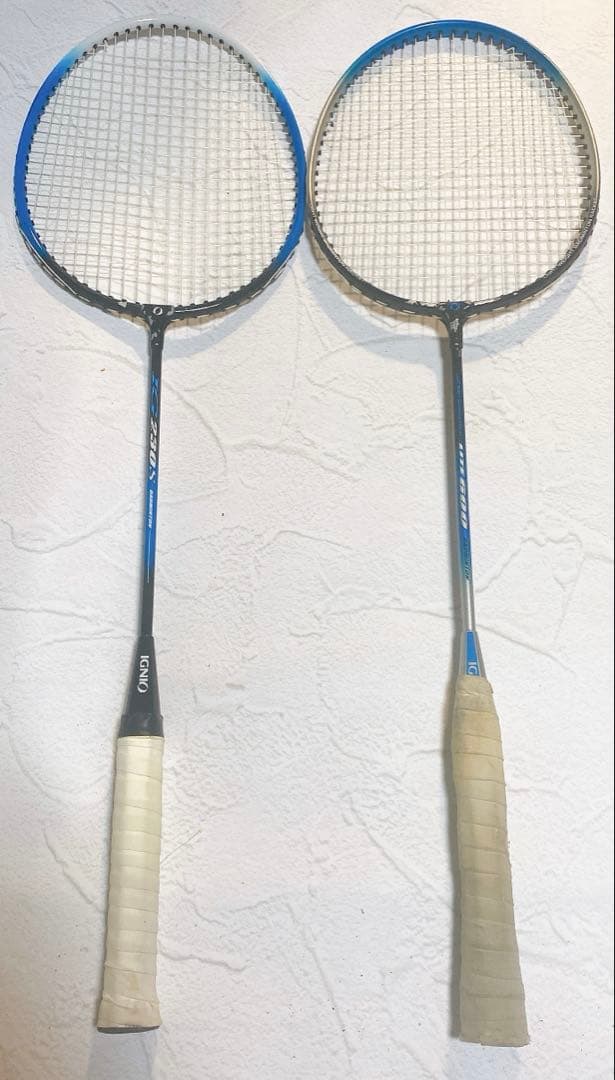 バドミントン ラケットまとめ売り！みなさんでどうぞ！
