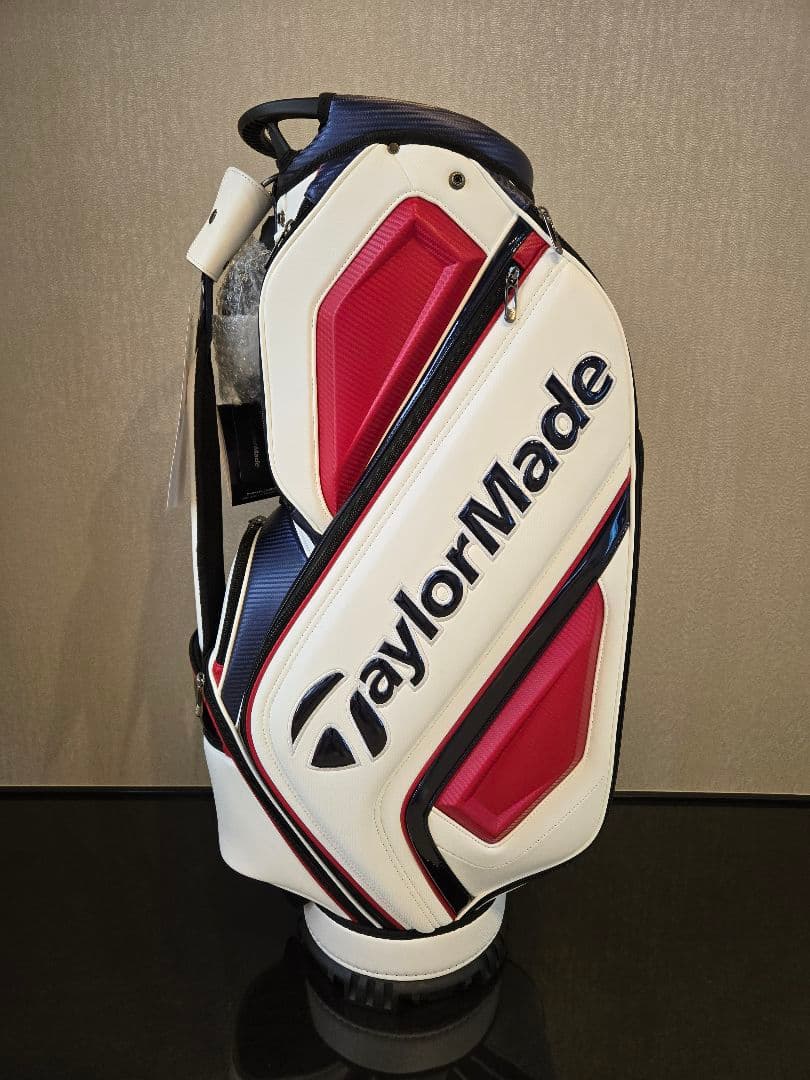 テーラーメイド　キャディーバック　新品未使用　UN725