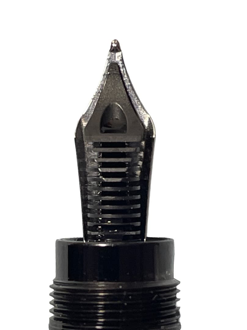 Y*り様 MONTBLANC Heritage (モンブラン　ヘリテイジ）万年筆