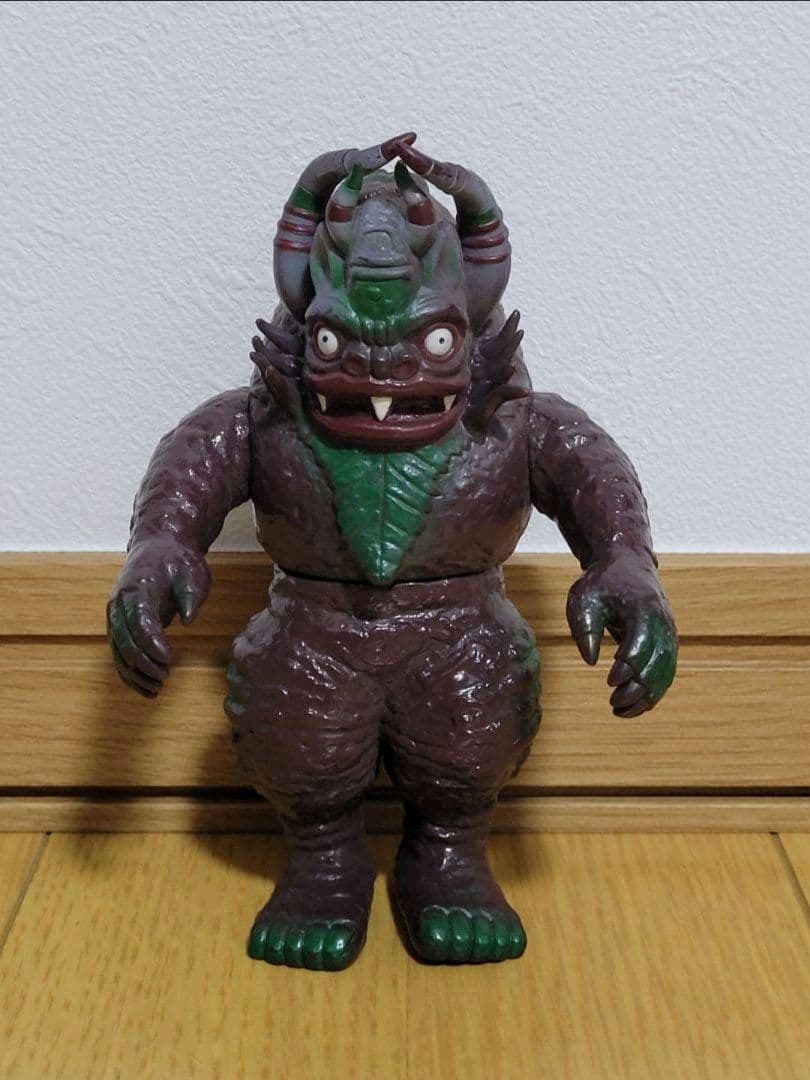 円谷ウルトラ怪獣シリーズ カプセル怪獣フィギュア3個セット