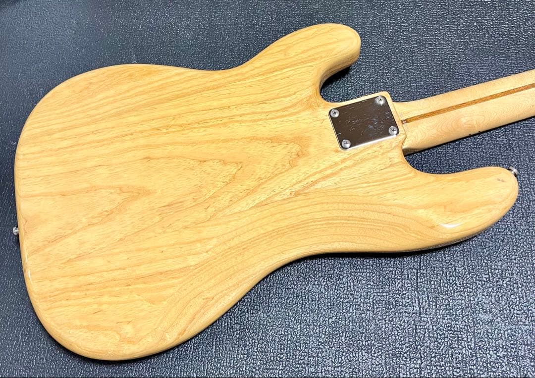 ベース Fender Japan PB70-93US NAT/M ASH/Maple