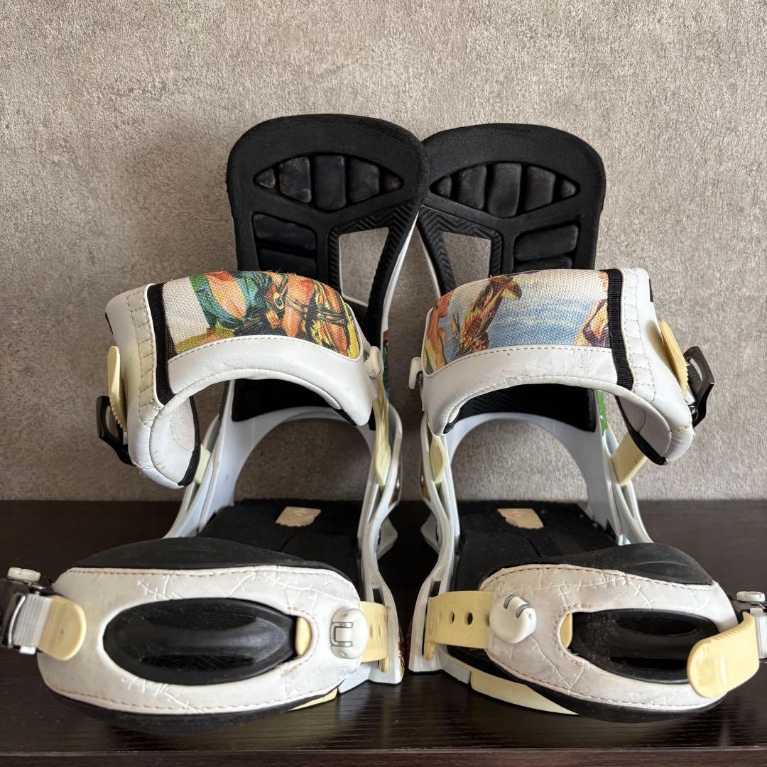 希少MサイズBURTON MALAVITA バートン　マラヴィータ　ビンディング