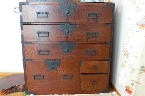 古い和箪笥　年代不明　欅　桐