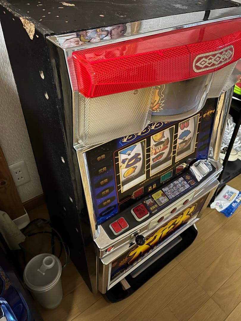 大花火 スロットマシン　メダル付き