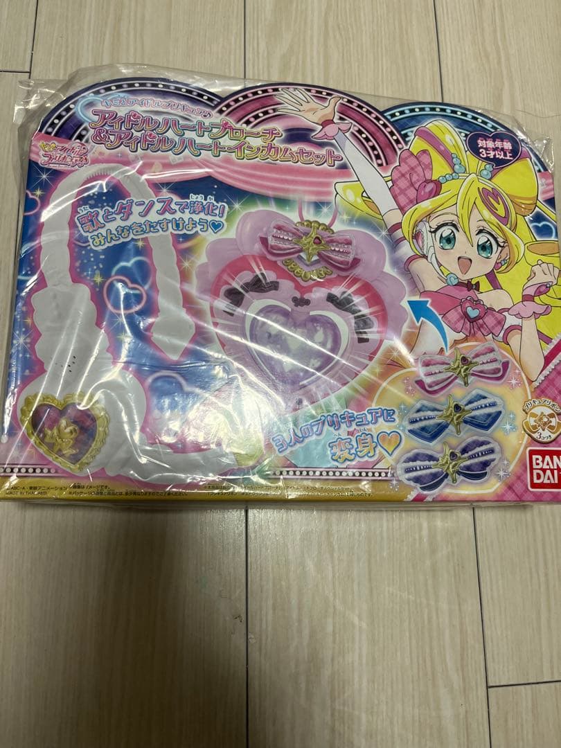 プリキュア アイドルハートブローチ　インカムセット 未開封