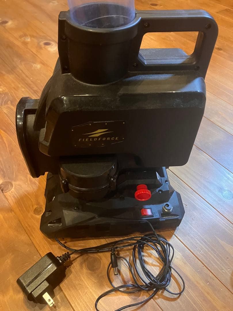 Fieldforce トスマシン 充電式 バドミントンシャトル付き