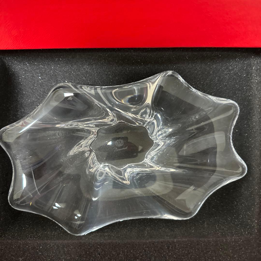 Baccarat 波型 透明皿 オリジナルボックス付き※即買い者様歓迎値引き不可