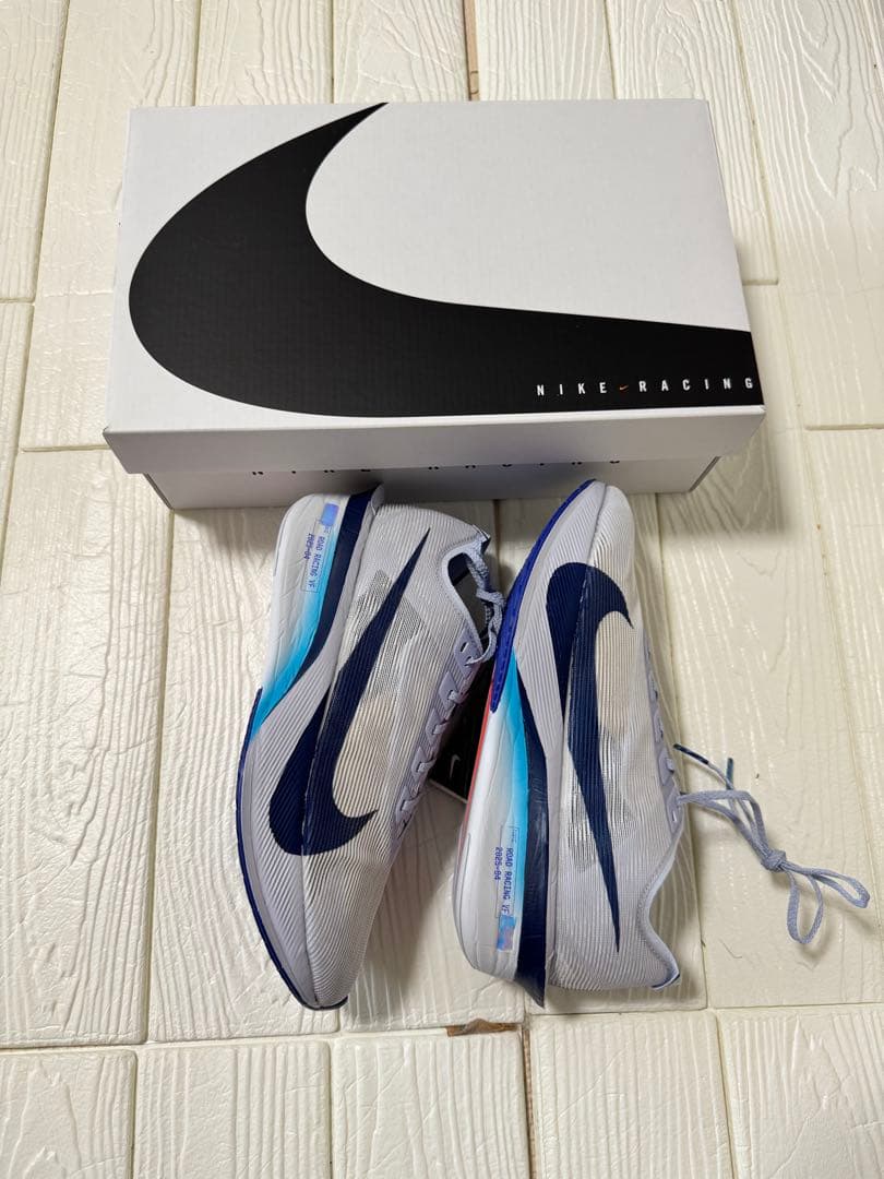新品　ナイキ ヴェイパーフライ 4 27.5㎝
